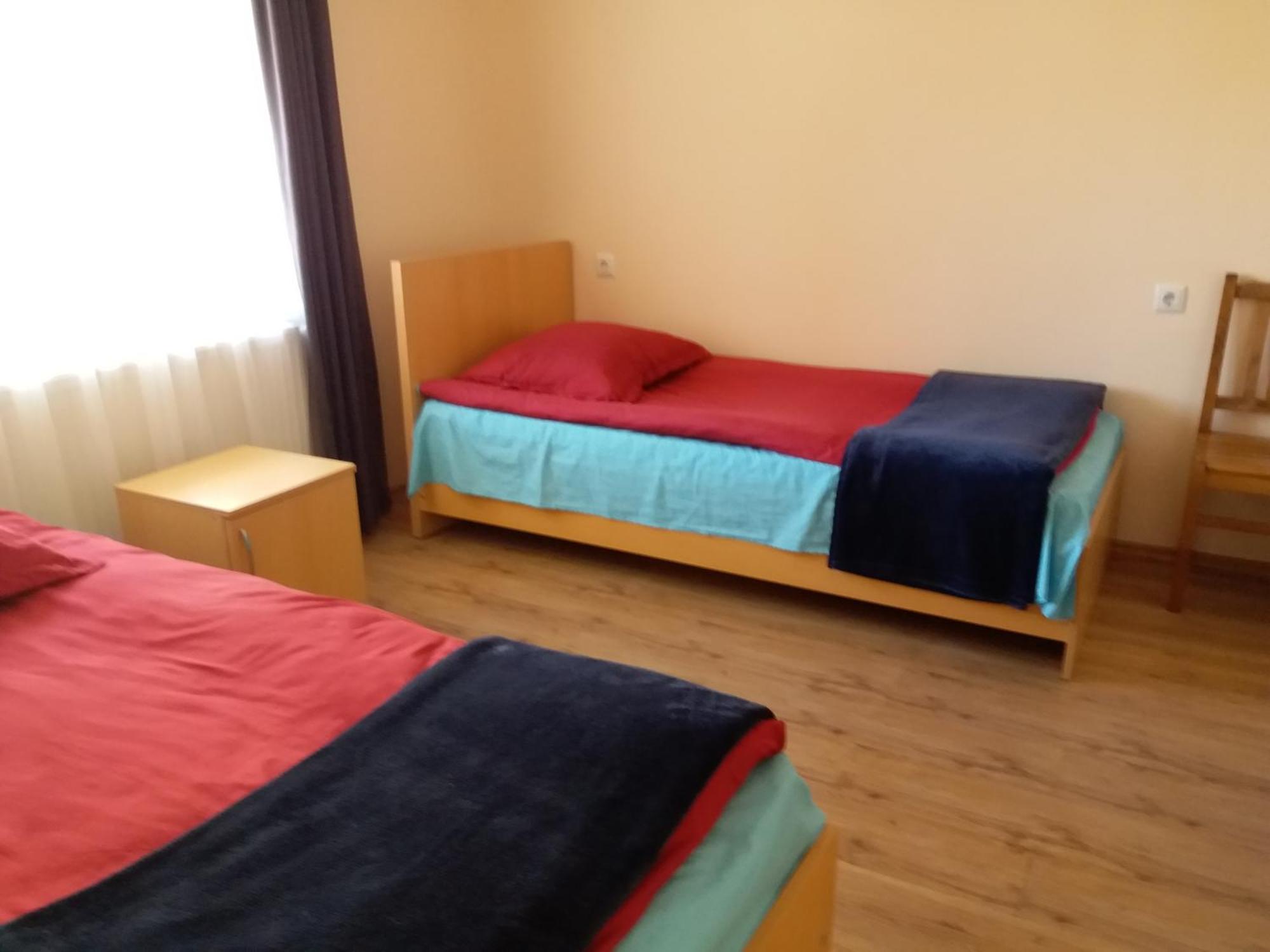 Guest House Qubi Kazbegi Habitación foto