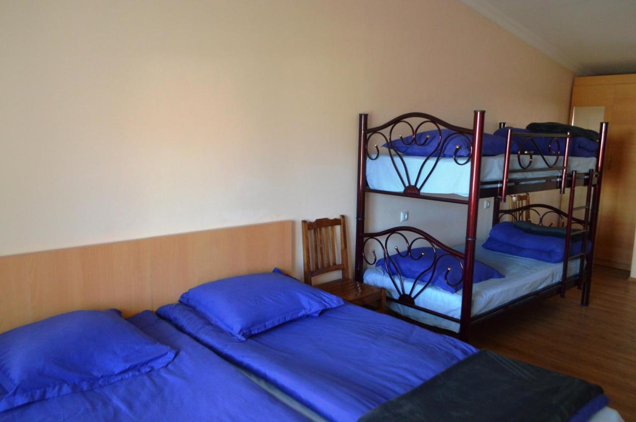 Guest House Qubi Kazbegi Exterior foto